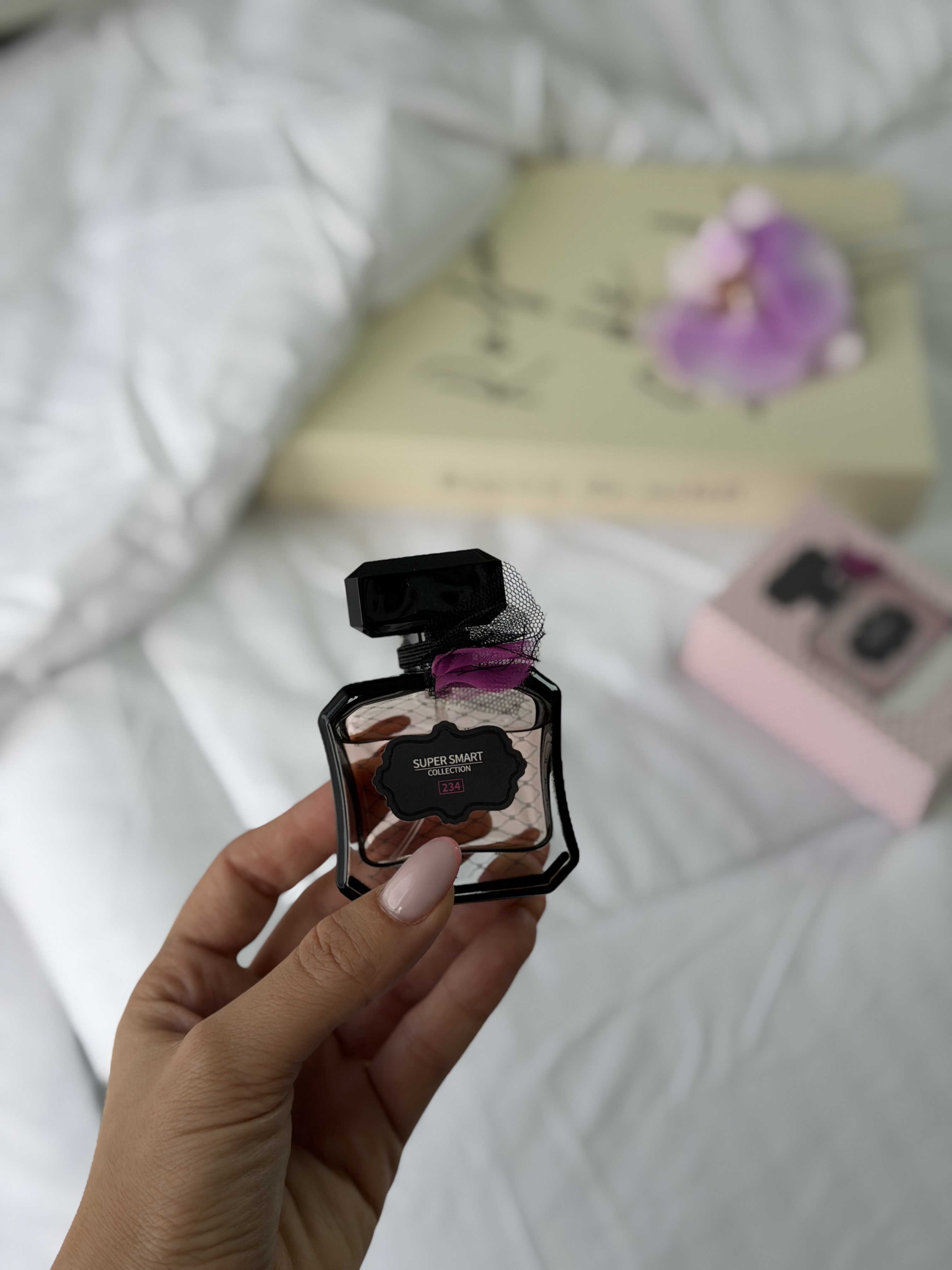 عطر ادکلن مینی ویکتوریا سکرت نویر تیس (سوپر اسمارت) | Victoria Secret Noir Tease (Super Smart) حجم 25 میل(شرکتی)
